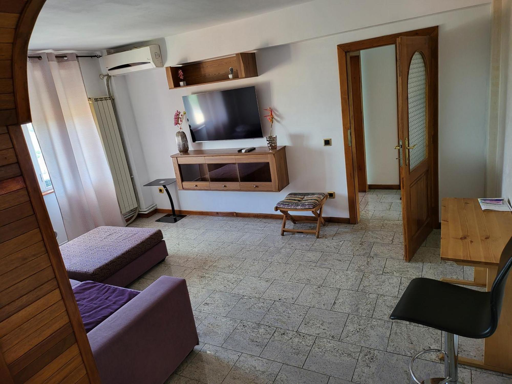 Apartment Cu 2 Dormitoare ,ultracentral Arad