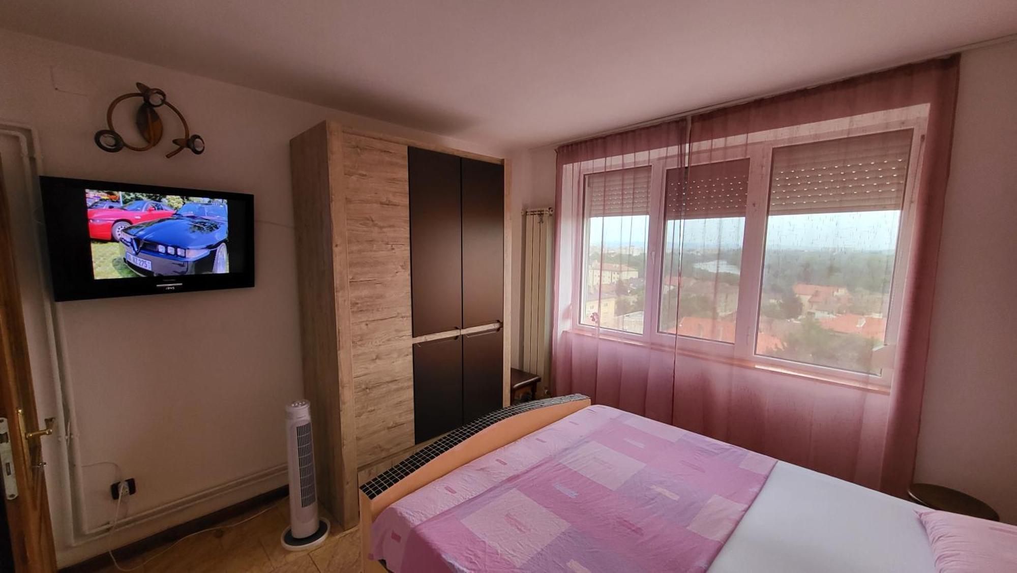 Apartment Cu 2 Dormitoare ,ultracentral Arad